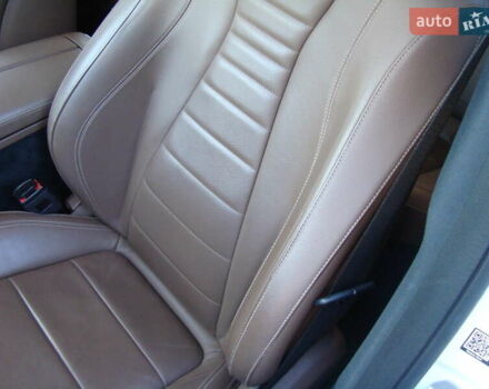 Белый Мерседес Е-Класс, объемом двигателя 2 л и пробегом 120 тыс. км за 33400 $, фото 10 на Automoto.ua