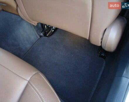 Белый Мерседес Е-Класс, объемом двигателя 2 л и пробегом 120 тыс. км за 33400 $, фото 18 на Automoto.ua