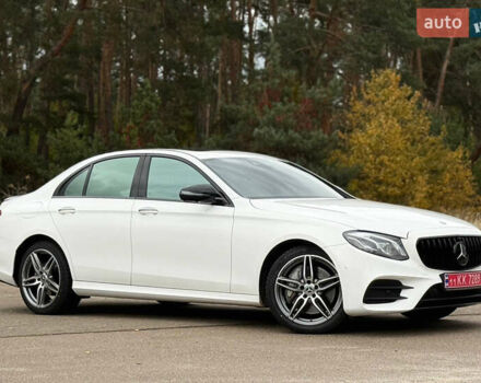 Белый Мерседес Е-Класс, объемом двигателя 1.99 л и пробегом 64 тыс. км за 45500 $, фото 14 на Automoto.ua