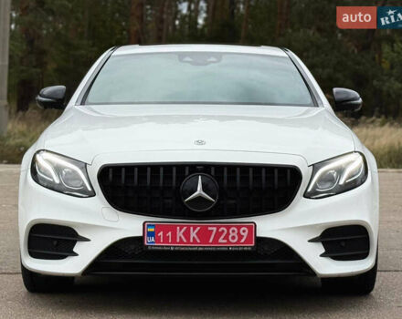 Белый Мерседес Е-Класс, объемом двигателя 1.99 л и пробегом 64 тыс. км за 44999 $, фото 6 на Automoto.ua