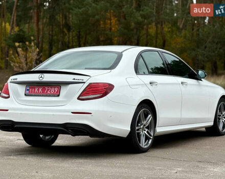 Белый Мерседес Е-Класс, объемом двигателя 1.99 л и пробегом 64 тыс. км за 45500 $, фото 40 на Automoto.ua