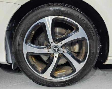 Белый Мерседес Е-Класс, объемом двигателя 0 л и пробегом 62 тыс. км за 20514 $, фото 4 на Automoto.ua