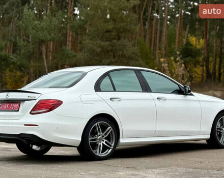 Белый Мерседес Е-Класс, объемом двигателя 1.99 л и пробегом 64 тыс. км за 45500 $, фото 39 на Automoto.ua