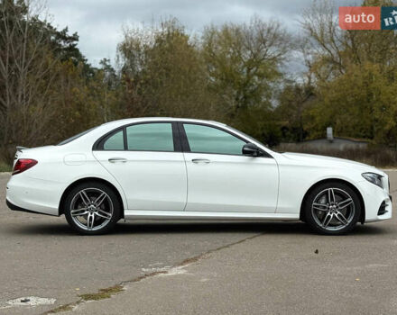 Белый Мерседес Е-Класс, объемом двигателя 1.99 л и пробегом 64 тыс. км за 44999 $, фото 26 на Automoto.ua