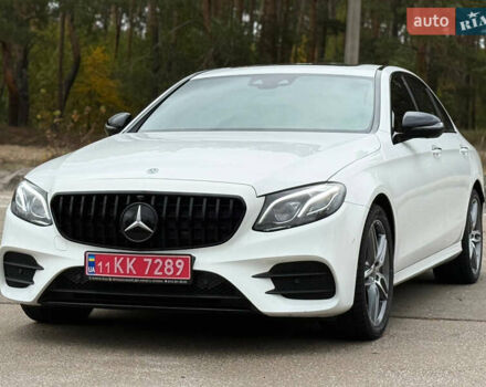 Белый Мерседес Е-Класс, объемом двигателя 1.99 л и пробегом 64 тыс. км за 45500 $, фото 12 на Automoto.ua