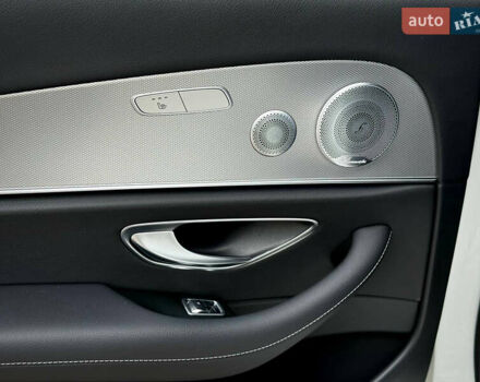 Белый Мерседес Е-Класс, объемом двигателя 1.99 л и пробегом 64 тыс. км за 45500 $, фото 63 на Automoto.ua