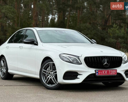 Белый Мерседес Е-Класс, объемом двигателя 1.99 л и пробегом 64 тыс. км за 44999 $, фото 3 на Automoto.ua