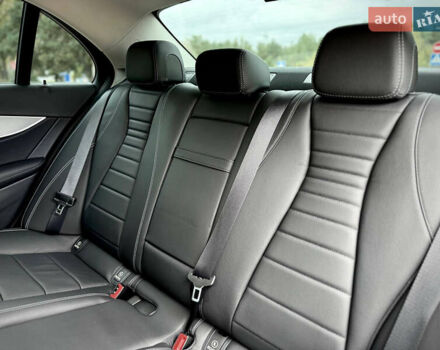 Белый Мерседес Е-Класс, объемом двигателя 1.99 л и пробегом 64 тыс. км за 45500 $, фото 70 на Automoto.ua