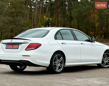 Белый Мерседес Е-Класс, объемом двигателя 1.99 л и пробегом 64 тыс. км за 44999 $, фото 36 на Automoto.ua