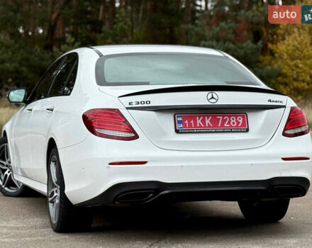 Белый Мерседес Е-Класс, объемом двигателя 1.99 л и пробегом 64 тыс. км за 45500 $, фото 50 на Automoto.ua