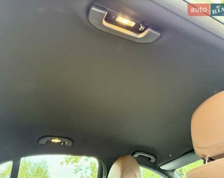 Білий Мерседес Е-Клас, об'ємом двигуна 1.95 л та пробігом 83 тис. км за 51999 $, фото 26 на Automoto.ua