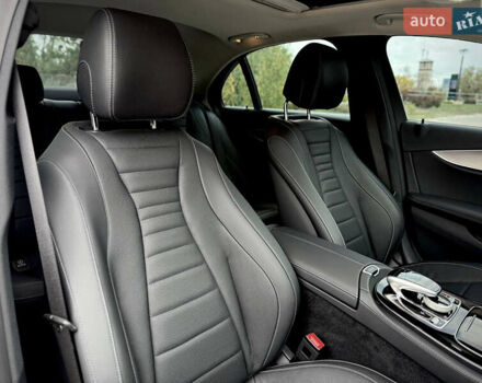 Белый Мерседес Е-Класс, объемом двигателя 1.99 л и пробегом 64 тыс. км за 45500 $, фото 74 на Automoto.ua