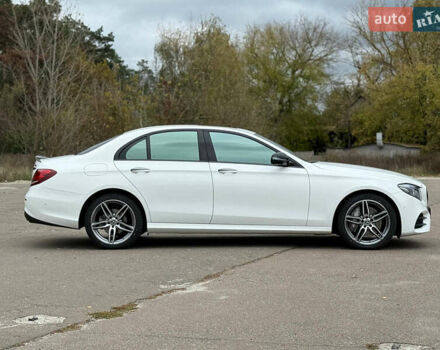 Белый Мерседес Е-Класс, объемом двигателя 1.99 л и пробегом 64 тыс. км за 44999 $, фото 25 на Automoto.ua