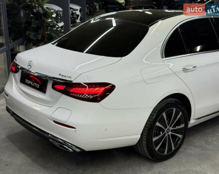 Белый Мерседес Е-Класс, объемом двигателя 1.99 л и пробегом 23 тыс. км за 55000 $, фото 15 на Automoto.ua