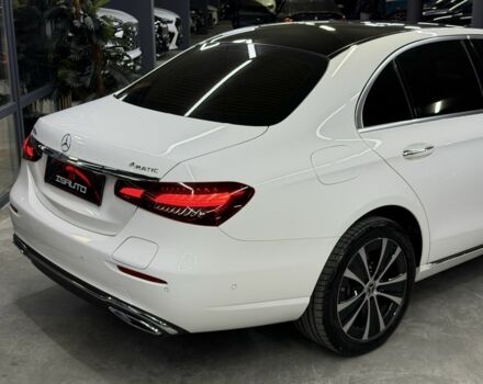 Белый Мерседес Е-Класс, объемом двигателя 2 л и пробегом 23 тыс. км за 55000 $, фото 9 на Automoto.ua