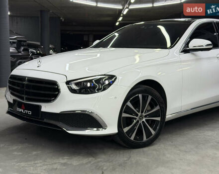 Белый Мерседес Е-Класс, объемом двигателя 1.99 л и пробегом 23 тыс. км за 55000 $, фото 8 на Automoto.ua