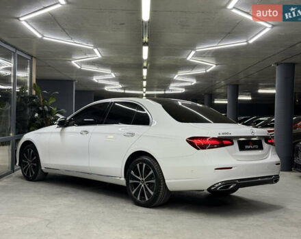 Белый Мерседес Е-Класс, объемом двигателя 1.99 л и пробегом 23 тыс. км за 55000 $, фото 10 на Automoto.ua