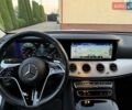 Белый Мерседес Е-Класс, объемом двигателя 1.95 л и пробегом 230 тыс. км за 36500 $, фото 24 на Automoto.ua