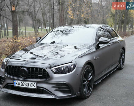 Белый Мерседес Е-Класс, объемом двигателя 3 л и пробегом 46 тыс. км за 93333 $, фото 5 на Automoto.ua