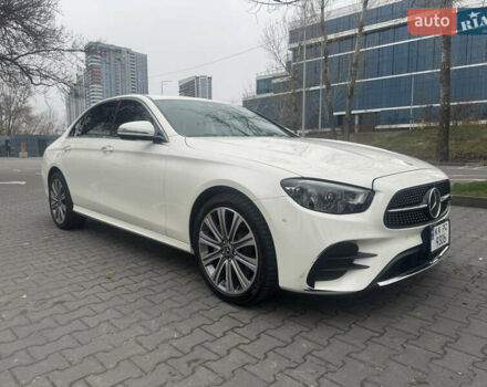 Белый Мерседес Е-Класс, объемом двигателя 3 л и пробегом 27 тыс. км за 59999 $, фото 7 на Automoto.ua