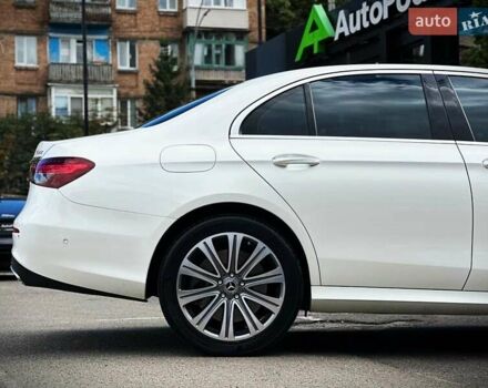 Белый Мерседес Е-Класс, объемом двигателя 3 л и пробегом 20 тыс. км за 55555 $, фото 8 на Automoto.ua