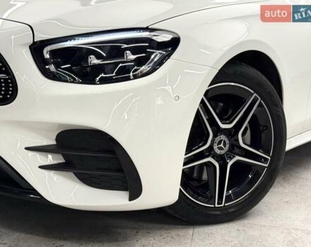 Белый Мерседес Е-Класс, объемом двигателя 1.95 л и пробегом 75 тыс. км за 52999 $, фото 21 на Automoto.ua