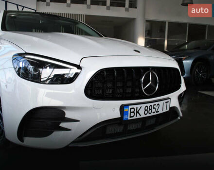 Мерседес Е-Класс 2022 в Ровно на Automoto.ua Белый Мерседес Е-Класс, объемом двигателя 1.99 л и пробегом 37 тыс. км за 47500 $, фото 7 на Automoto.ua