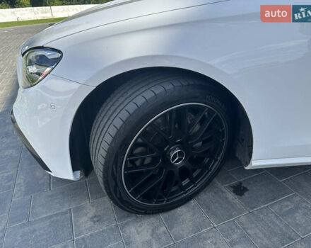 Білий Мерседес Е-Клас, об'ємом двигуна 1.99 л та пробігом 67 тис. км за 59000 $, фото 22 на Automoto.ua