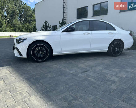 Білий Мерседес Е-Клас, об'ємом двигуна 1.99 л та пробігом 67 тис. км за 59000 $, фото 6 на Automoto.ua