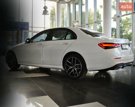 Мерседес Е-Класс 2022 в Ровно на Automoto.ua Белый Мерседес Е-Класс, объемом двигателя 1.99 л и пробегом 37 тыс. км за 47500 $, фото 13 на Automoto.ua