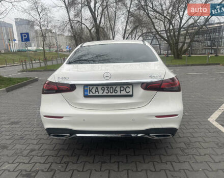Белый Мерседес Е-Класс, объемом двигателя 3 л и пробегом 27 тыс. км за 59999 $, фото 13 на Automoto.ua
