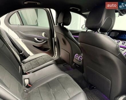 Белый Мерседес Е-Класс, объемом двигателя 1.95 л и пробегом 76 тыс. км за 49990 $, фото 31 на Automoto.ua