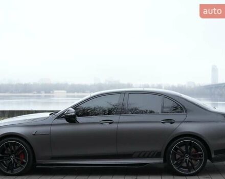 Белый Мерседес Е-Класс, объемом двигателя 3 л и пробегом 46 тыс. км за 93333 $, фото 27 на Automoto.ua