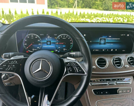 Білий Мерседес Е-Клас, об'ємом двигуна 1.99 л та пробігом 67 тис. км за 59000 $, фото 15 на Automoto.ua