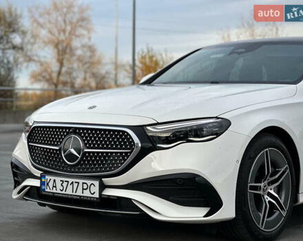 Белый Мерседес Е-Класс, объемом двигателя 1.99 л и пробегом 18 тыс. км за 98000 $, фото 21 на Automoto.ua