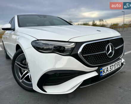 Белый Мерседес Е-Класс, объемом двигателя 1.99 л и пробегом 18 тыс. км за 98000 $, фото 9 на Automoto.ua