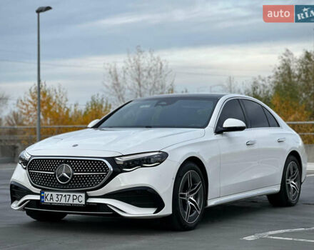 Белый Мерседес Е-Класс, объемом двигателя 1.99 л и пробегом 18 тыс. км за 98000 $, фото 37 на Automoto.ua