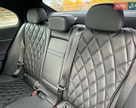 Белый Мерседес Е-Класс, объемом двигателя 1.99 л и пробегом 18 тыс. км за 98000 $, фото 92 на Automoto.ua