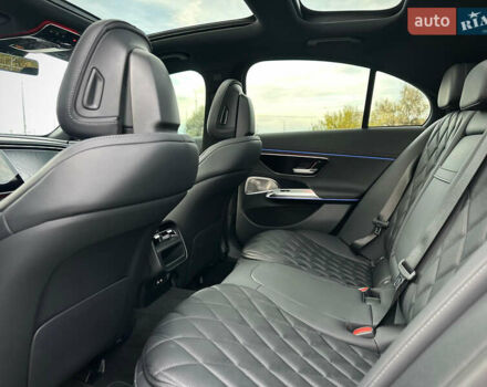 Белый Мерседес Е-Класс, объемом двигателя 1.99 л и пробегом 18 тыс. км за 98000 $, фото 94 на Automoto.ua