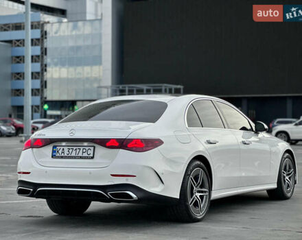 Белый Мерседес Е-Класс, объемом двигателя 1.99 л и пробегом 18 тыс. км за 98000 $, фото 35 на Automoto.ua
