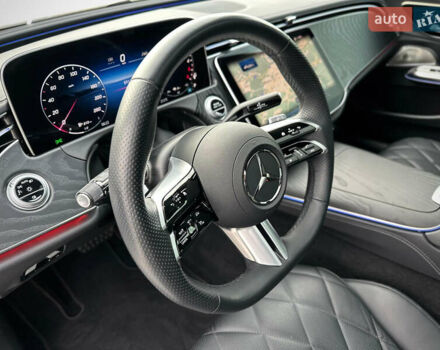 Белый Мерседес Е-Класс, объемом двигателя 1.99 л и пробегом 18 тыс. км за 98000 $, фото 56 на Automoto.ua