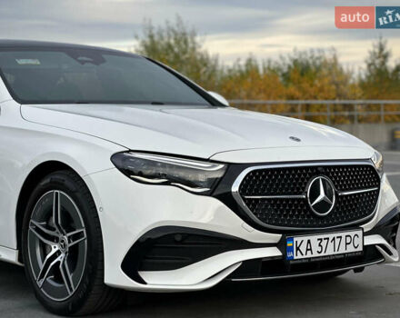 Белый Мерседес Е-Класс, объемом двигателя 1.99 л и пробегом 18 тыс. км за 98000 $, фото 20 на Automoto.ua