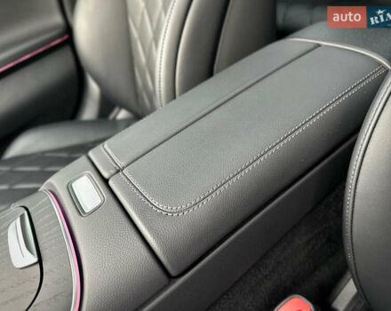 Белый Мерседес Е-Класс, объемом двигателя 1.99 л и пробегом 18 тыс. км за 98000 $, фото 54 на Automoto.ua