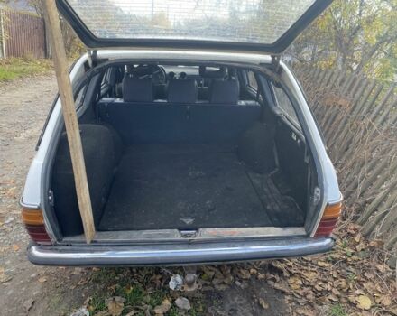 Білий Мерседес Е-Клас, об'ємом двигуна 2.4 л та пробігом 3 тис. км за 1099 $, фото 2 на Automoto.ua