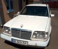 Білий Мерседес Е-Клас, об'ємом двигуна 2 л та пробігом 513 тис. км за 1550 $, фото 1 на Automoto.ua