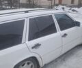 Білий Мерседес Е-Клас, об'ємом двигуна 2.5 л та пробігом 400 тис. км за 1850 $, фото 18 на Automoto.ua