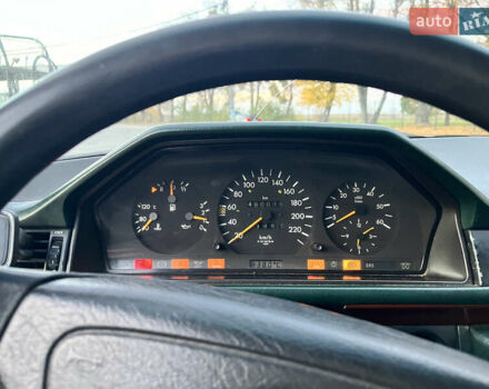 Білий Мерседес Е-Клас, об'ємом двигуна 3 л та пробігом 48 тис. км за 3500 $, фото 6 на Automoto.ua