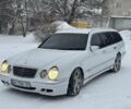 Белый Мерседес Е-Класс, объемом двигателя 3.2 л и пробегом 470 тыс. км за 3550 $, фото 8 на Automoto.ua