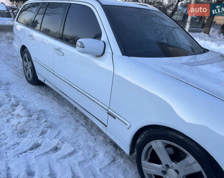 Білий Мерседес Е-Клас, об'ємом двигуна 3.22 л та пробігом 450 тис. км за 2666 $, фото 29 на Automoto.ua