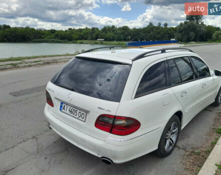 Белый Мерседес Е-Класс, объемом двигателя 3 л и пробегом 336 тыс. км за 4800 $, фото 4 на Automoto.ua